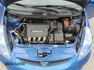 2007 Honda Fit Sport with VIN JHMGD38617S032997, listed as a Copart auction lot 54865225 with 182,428 mi miles and Salvage Title. Bid and sale history available at carsss.com. Image 12.