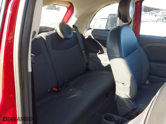 2015 FIAT 500 Pop with VIN 3C3CFFAR3FT598399, listed as a IAAI auction lot 41831175 with 117778 miles. Bid and sale history available at carsss.com. Image 8.