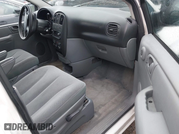 2005 Dodge Caravan SE z VIN 1D4GP24R25B364143, wystawiony jako IAAI lot #42296019 z przebiegiem 140 496 mil mil oraz . Historia ofert i sprzedaży dostępna na DreamBid. Obrazek 5.