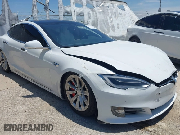 2018 Tesla Model S 75D z VIN 5YJSA1E25JF245269, wystawiony jako IAAI lot #42335263 z przebiegiem 56 086 mil mil oraz . Historia ofert i sprzedaży dostępna na DreamBid. Obrazek 21.