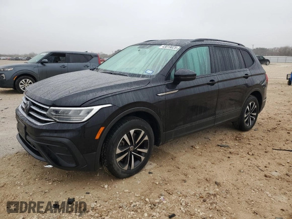 2022 Volkswagen Tiguan S z VIN 3VV1B7AX9NM034513, wystawiony jako Copart lot #43019025 z przebiegiem 71 010 mil mil oraz Szkoda całkowita • Salvage title. Historia ofert i sprzedaży dostępna na DreamBid. Obrazek 1.