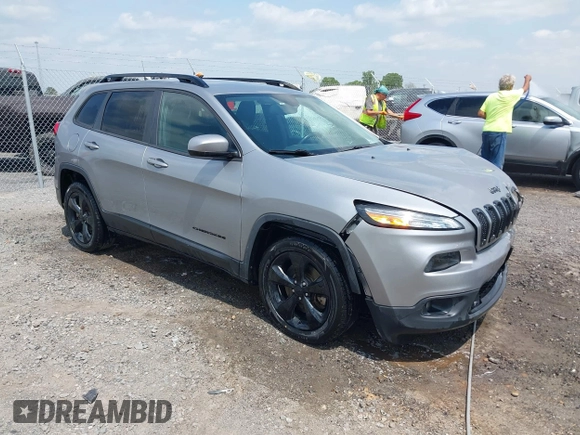 2016 Jeep Cherokee Latitude with VIN 1C4PJLCB3GW176901, listed as a IAAI auction lot 42019983 with 141,104 mi miles and . Bid and sale history available at DreamBid. Image 1.