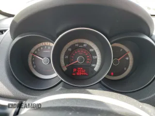 2010 Kia Forte EX z VIN KNAFU4A27A5260564, wystawiony jako Copart lot #55440345 z przebiegiem 169 444 mil mil oraz Szkoda całkowita • Salvage title. Historia ofert i sprzedaży dostępna na DreamBid. Obrazek 9.