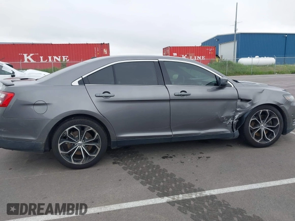 2013 Ford Taurus SHO с VIN 1FAHP2KT4DG164646, выставлен на аукционе IAAI как лот 42274365 с пробегом 225 482 миль миль и . История ставок и продаж доступна на DreamBid. Изображение 13.
