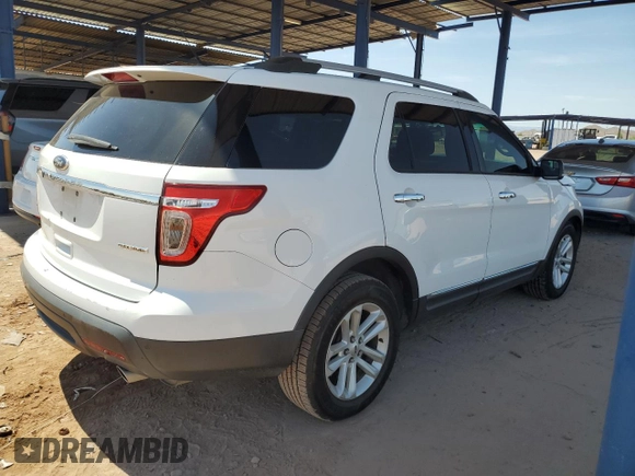 2014 Ford Explorer XLT with VIN 1FM5K7D87EGC48281, listed as a Copart auction lot 59076805 with 155,617 mi miles and Salvage title. Bid and sale history available at DreamBid. Image 3.