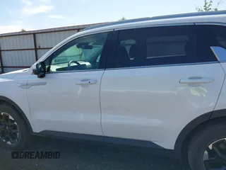 2024 Kia Sorento S with VIN 5XYRL4JC2RG269459, listed as a IAAI auction lot 42666445 with 29,478 mi miles and . Bid and sale history available at DreamBid. Image 15.