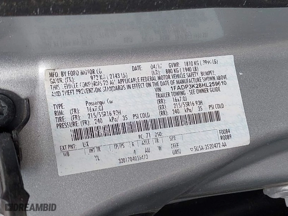 2017 Ford Focus SE with VIN 1FADP3K28HL259610, listed as a IAAI auction lot 41704100 with 98,766 mi miles. Bid and sale history available at carsss.com. Image 9.