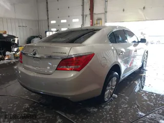 2014 Buick LaCrosse Leather with VIN 1G4GB5GR0EF224878, listed as a IAAI auction lot 41219550 with 47,971 mi miles. Bid and sale history available at carsss.com. Image 4.