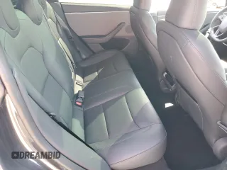 2024 Tesla Model 3 z VIN 5YJ3E1EA1RF736188, wystawiony jako Copart lot #57891625 z przebiegiem 9128 mil mil oraz Szkody całkowita. Historia ofert i sprzedaży dostępna na DreamBid. Obrazek 10.