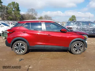 2018 Nissan Kicks SV with VIN 3N1CP5CU5JL517564, listed as a IAAI auction lot 41420021 with 79,472 mi miles. Bid and sale history available at carsss.com. Image 14.