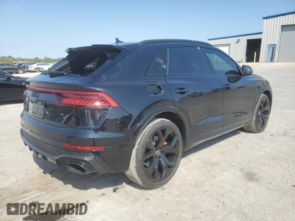 2021 Audi RS Q8 z VIN WU1ARBF15MD014208, wystawiony jako Copart lot #74697044 z przebiegiem 6665 mil mil oraz Tytuł czysty. Historia ofert i sprzedaży dostępna na DreamBid. Obrazek 3.