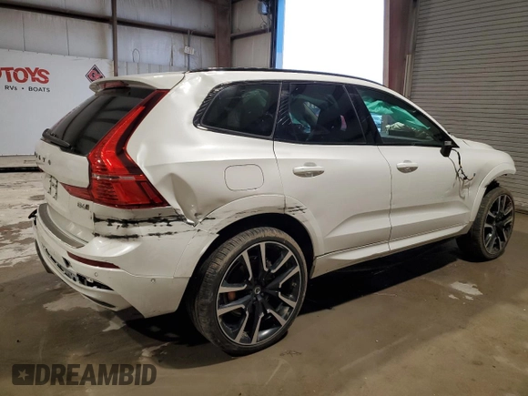 2023 Volvo XC60 Ultimate Dark Theme с VIN YV4062RX5P1268215, выставлен на аукционе Copart как лот 87849245 с пробегом 32 748 миль миль и Списание • Salvage title. История ставок и продаж доступна на DreamBid. Изображение 3.