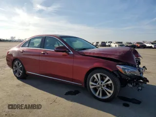 2018 Mercedes-Benz C 300 z VIN 55SWF4JB5JU249296, wystawiony jako Copart lot #88348725 z przebiegiem 60 505 mil mil oraz Szkoda całkowita • Salvage title. Historia ofert i sprzedaży dostępna na DreamBid. Obrazek 4.