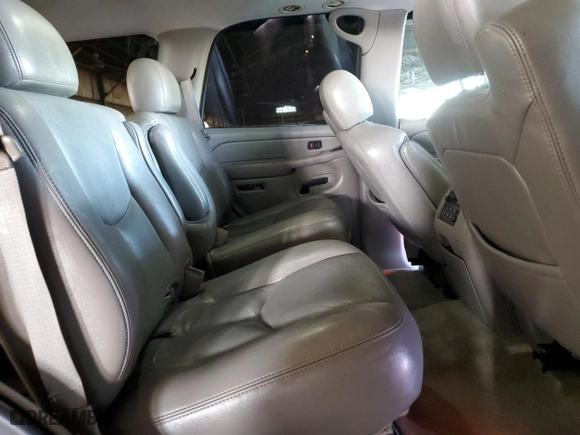 2005 Chevrolet Tahoe Z71 with VIN 1GNEK13T65R273062, listed as a Copart auction lot 81845244 with 193,207 mi miles and Salvage Title. Bid and sale history available at carsss.com. Image 10.