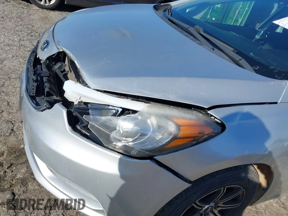 2014 Kia Forte LX with VIN KNAFK4A61E5241121, listed as a IAAI auction lot 41223328 with 155,663 mi miles. Bid and sale history available at carsss.com. Image 14.
