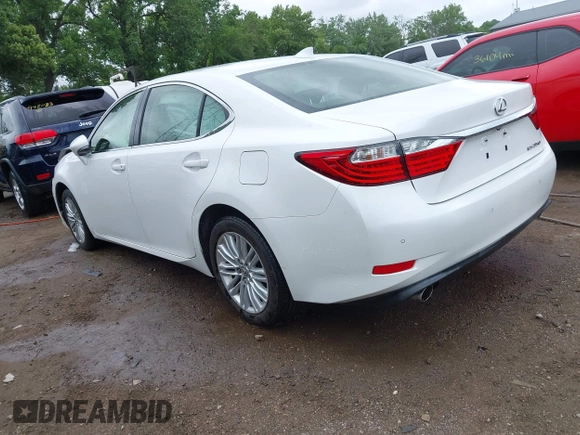 2015 Lexus ES 330 with VIN JTHBK1GG7F2151571, listed as a IAAI auction lot 42530104 with 107,950 mi miles and . Bid and sale history available at DreamBid. Image 3.