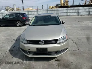 2014 Volkswagen Jetta Sedan SE w/Connectivity/Sunroof PZEV with VIN 3VWD17AJ0EM325358, listed as a Copart auction lot 53003245 with 25,440 mi miles and Salvage Title. Bid and sale history available at carsss.com. Image 11.