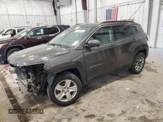 2022 Jeep Compass Latitude with VIN 3C4NJDBB1NT128394, listed as a Copart auction lot 61825165 with Not provided miles and Clean title. Bid and sale history available at DreamBid. Image 1.