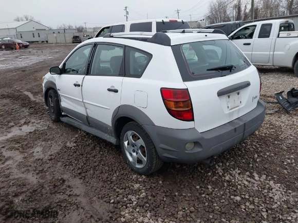 2008 Pontiac Vibe with VIN 5Y2SL65878Z424915, listed as a IAAI auction lot 41543220 with 200,250 mi miles. Bid and sale history available at carsss.com. Image 3.