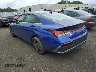 2024 Hyundai Elantra SEL with VIN KMHLS4DG9RU694050, listed as a Copart auction lot 63476585 with 4,034 mi miles and Salvage title. Bid and sale history available at DreamBid. Image 2.