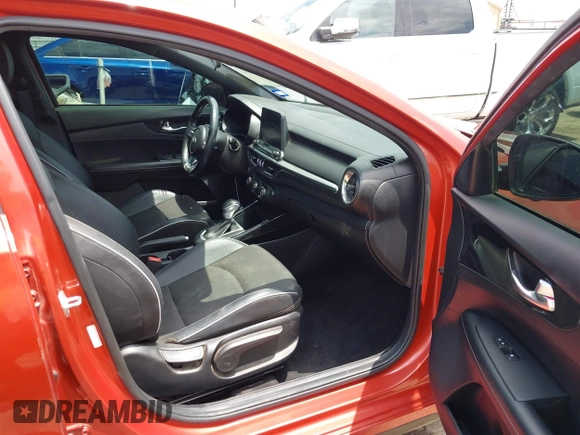 2021 Kia Forte GT-Line with VIN 3KPF34AD5ME367970, listed as a IAAI auction lot 42419374 with 40,154 mi miles and . Bid and sale history available at DreamBid. Image 5.