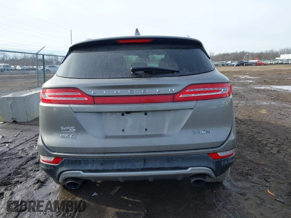 2016 Lincoln MKC Reserve with VIN 5LMTJ3DH0GUJ03524, listed as a IAAI auction lot 41405020 with 59,469 mi miles and . Bid and sale history available at DreamBid. Image 16.