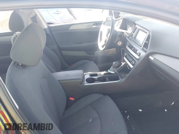2019 Hyundai Sonata SE with VIN 5NPE24AF5KH818646, listed as a IAAI auction lot 41739823 with 76,361 mi miles and . Bid and sale history available at carsss.com. Image 5.
