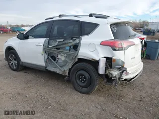 2018 Toyota RAV4 XLE with VIN 2T3RFREV2JW777906, listed as a IAAI auction lot 41164038 with 89,049 mi miles. Bid and sale history available at carsss.com. Image 3.