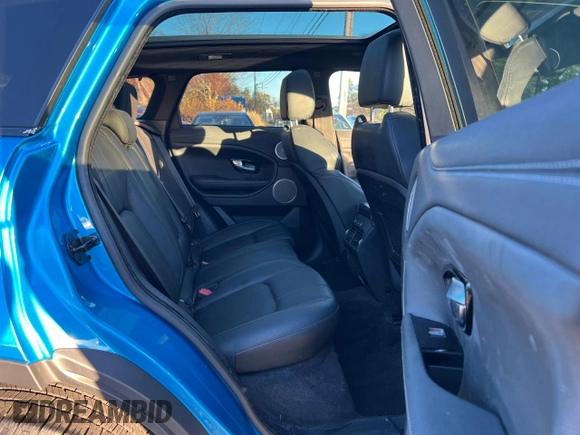 2018 Land Rover Range Rover Evoque SE Premium with VIN SALVC2RX3JH286916, listed as a Copart auction lot 82711754 with 89,369 mi miles and Clean Title. Bid and sale history available at DreamBid. Image 6.