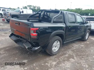 2024 Nissan Frontier SV with VIN 1N6ED1EK2RN627094, listed as a IAAI auction lot 42308056 with 5,692 mi miles and . Bid and sale history available at DreamBid. Image 4.