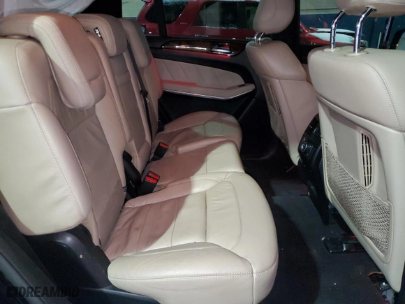 2014 Mercedes-Benz GL-Class GL 350 BlueTEC with VIN 4JGDF2EE9EA353110, listed as a Copart auction lot 88459995 with 178,869 mi miles and Clean Title. Bid and sale history available at carsss.com. Image 11.
