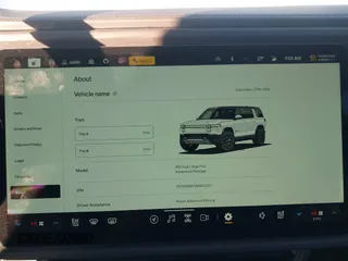 2025 Rivian R1S Adventure z VIN 7PDSGBBA3SN052257, wystawiony jako IAAI lot #41289615 z przebiegiem 2746 mil mil oraz . Historia ofert i sprzedaży dostępna na DreamBid. Obrazek 19.