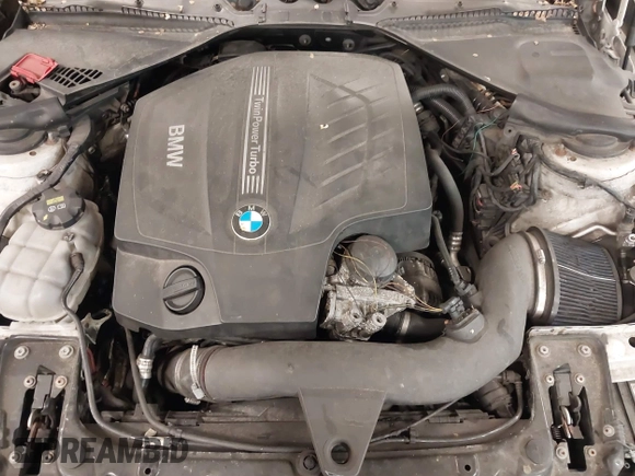 2013 BMW 3 Series 335i xDrive with VIN WBA3B9C54DF586575, listed as a IAAI auction lot 42285797 with 204,461 mi miles and . Bid and sale history available at DreamBid. Image 10.