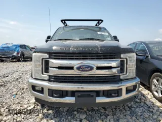 2017 Ford F-250 XLT with VIN 1FT7X2A67HED80817, listed as a Copart auction lot 50188445 with 328,987 mi miles and Clean title. Bid and sale history available at DreamBid. Image 5.