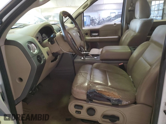 2005 Ford F-150 XLT with VIN 1FTPW14555KC66215, listed as a Copart auction lot 42051915 with 239,385 mi miles and Clean Title. Bid and sale history available at carsss.com. Image 7.