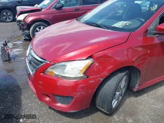 2014 Nissan Sentra SR with VIN 3N1AB7AP2EY302084, listed as a IAAI auction lot 42034463 with 175,530 mi miles. Bid and sale history available at carsss.com. Image 6.