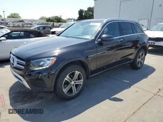 2016 Mercedes-Benz GLC 300 z VIN WDC0G4JB1GF107515, wystawiony jako Copart lot #59560215 z przebiegiem Nie podano mil oraz Czysty tytuł • Clean title. Historia ofert i sprzedaży dostępna na DreamBid. Obrazek 1.