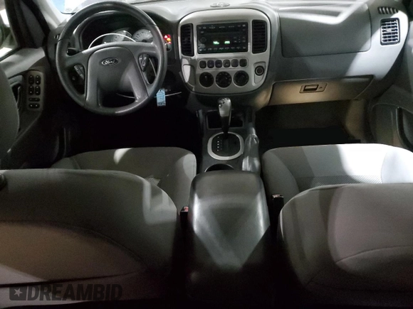 2007 Ford Escape Hybrid with VIN 1FMCU49H67KA75975, listed as a Copart auction lot 42016875 with 121,051 mi miles and Clean Title. Bid and sale history available at carsss.com. Image 8.