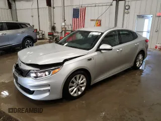 2017 Kia Optima EX z VIN 5XXGU4L38HG150965, wystawiony jako Copart lot #54596065 z przebiegiem 142 442 mil mil oraz Nie do naprawy • Non repairable. Historia ofert i sprzedaży dostępna na DreamBid. Obrazek 1.