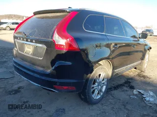 2014 Volvo XC60 3.2L z VIN YV4952DLXE2502676, wystawiony jako IAAI lot #41382804 z przebiegiem 206 805 mil mil oraz . Historia ofert i sprzedaży dostępna na DreamBid. Obrazek 4.