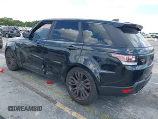 2017 Land Rover Range Rover Sport z VIN SALWR2FE8HA181202, wystawiony jako IAAI lot #42130644 z przebiegiem 70 670 mil mil oraz . Historia ofert i sprzedaży dostępna na DreamBid. Obrazek 3.