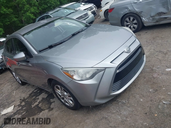 2016 Scion iA with VIN 3MYDLBZV7GY123315, listed as a IAAI auction lot 42168770 with 136,035 mi miles. Bid and sale history available at carsss.com. Image 1.
