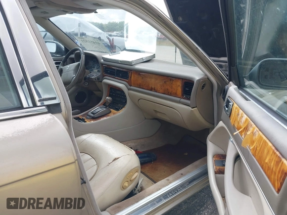 1997 Jaguar XJ with VIN SAJHX1243VC811786, listed as a IAAI auction lot 41451521 with Not provided miles and . Bid and sale history available at DreamBid. Image 5.
