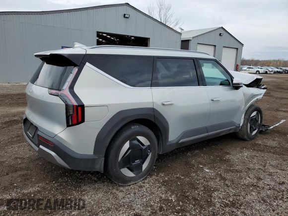 2024 Kia EV9 Wind z VIN KNDAFFS57R6049852, wystawiony jako Copart lot #78782314 z przebiegiem 2 496 mil mil oraz Szkoda całkowita • Salvage title. Historia ofert i sprzedaży dostępna na DreamBid. Obrazek 3.