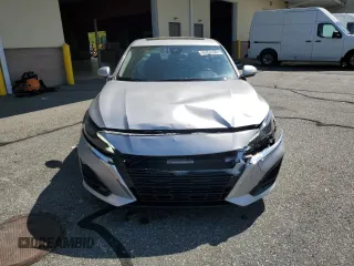 2023 Nissan Altima SV z VIN 1N4BL4DV3PN360945, wystawiony jako Copart lot #59343515 z przebiegiem 55 510 mil mil oraz Czysty tytuł • Clean title. Historia ofert i sprzedaży dostępna na DreamBid. Obrazek 5.
