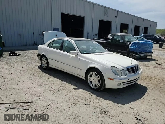 2004 Mercedes-Benz E 320 with VIN WDBUF65J24A495899, listed as a Copart auction lot 50760415 with 140,032 mi miles and Salvage Title. Bid and sale history available at carsss.com. Image 11.
