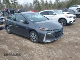 2020 Toyota Prius LE with VIN JTDKARFP2L3136261, listed as a IAAI auction lot 41752037 with Not Provided miles and . Bid and sale history available at DreamBid. Image 1.