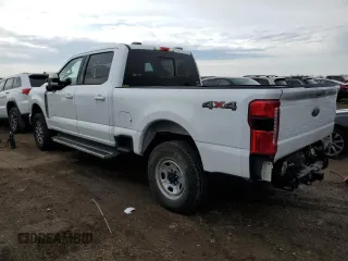 2023 Ford F-250 XL with VIN 1FT8W2BNXPEC08650, listed as a Copart auction lot 53911005 with 31,284 mi miles and Clean Title. Bid and sale history available at DreamBid. Image 2.