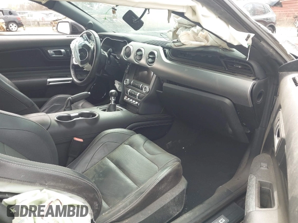 2022 Ford Mustang GT with VIN 1FA6P8CF7N5149137, listed as a IAAI auction lot 42053008 with 32,324 mi miles and . Bid and sale history available at DreamBid. Image 5.