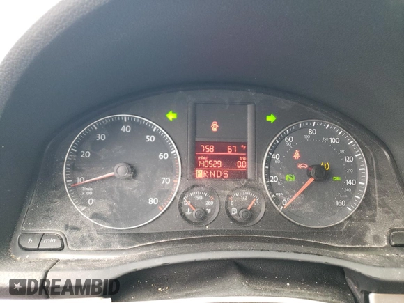 2009 Volkswagen Rabbit S с VIN WVWDA71K49W079965, выставлен на аукционе Copart как лот 55434955 с пробегом 140 529 миль миль и Списание • Salvage title. История ставок и продаж доступна на DreamBid. Изображение 9.